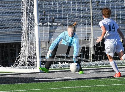Thumbnail 3 in East Central vs Dawson (SCUC Shootout) photogallery.