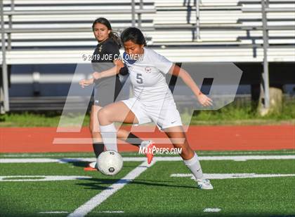 Thumbnail 2 in East Central vs Dawson (SCUC Shootout) photogallery.