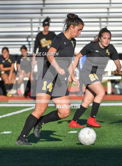 Thumbnail 1 in East Central vs Dawson (SCUC Shootout) photogallery.