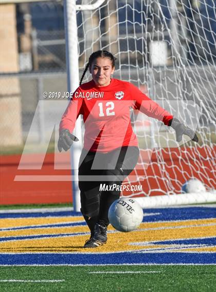 Thumbnail 3 in East Central vs Dawson (SCUC Shootout) photogallery.