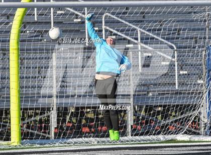 Thumbnail 2 in East Central vs Dawson (SCUC Shootout) photogallery.