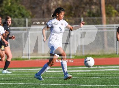 Thumbnail 2 in East Central vs Dawson (SCUC Shootout) photogallery.