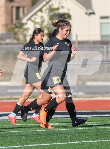 Thumbnail 2 in East Central vs Dawson (SCUC Shootout) photogallery.