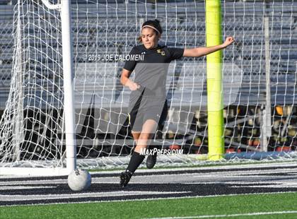 Thumbnail 1 in East Central vs Dawson (SCUC Shootout) photogallery.