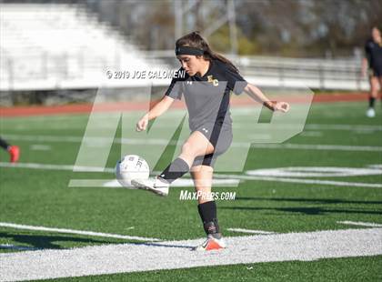 Thumbnail 1 in East Central vs Dawson (SCUC Shootout) photogallery.
