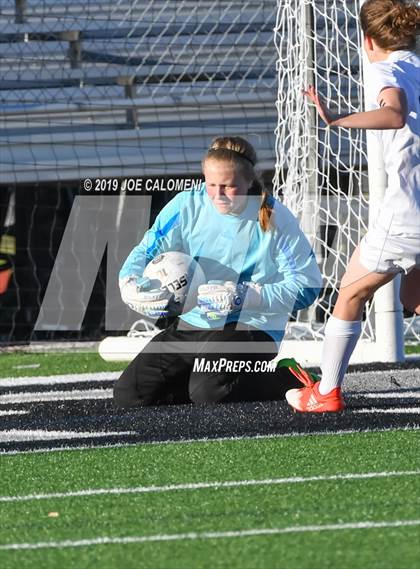 Thumbnail 3 in East Central vs Dawson (SCUC Shootout) photogallery.