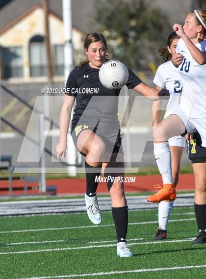 Thumbnail 1 in East Central vs Dawson (SCUC Shootout) photogallery.