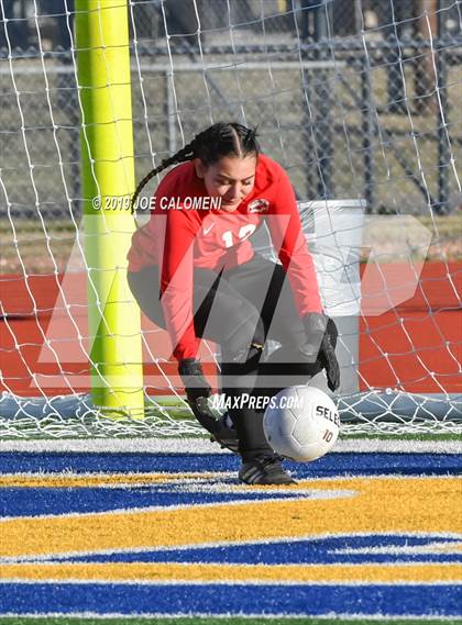 Thumbnail 2 in East Central vs Dawson (SCUC Shootout) photogallery.