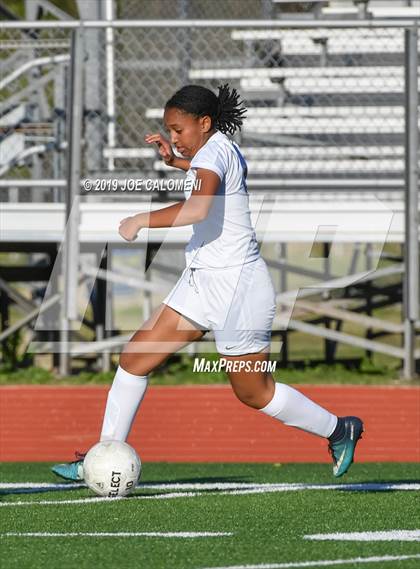 Thumbnail 2 in East Central vs Dawson (SCUC Shootout) photogallery.