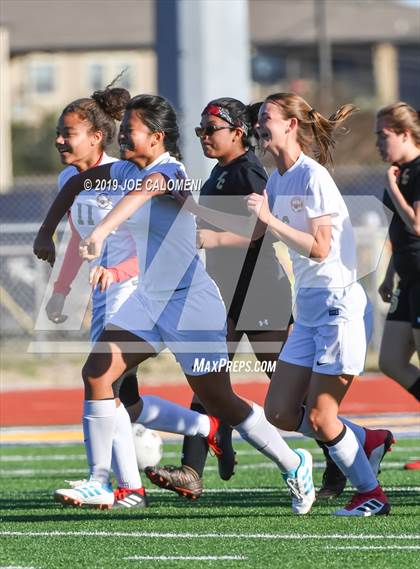 Thumbnail 3 in East Central vs Dawson (SCUC Shootout) photogallery.