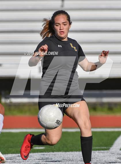 Thumbnail 2 in East Central vs Dawson (SCUC Shootout) photogallery.