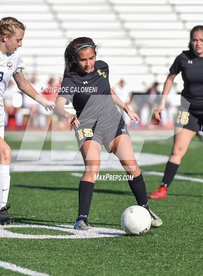 Thumbnail 2 in East Central vs Dawson (SCUC Shootout) photogallery.