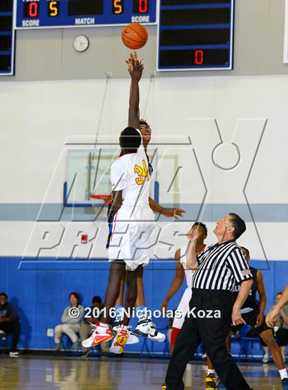 Thumbnail 2 in Windward vs. Fairfax (Fairfax State Preview) photogallery.
