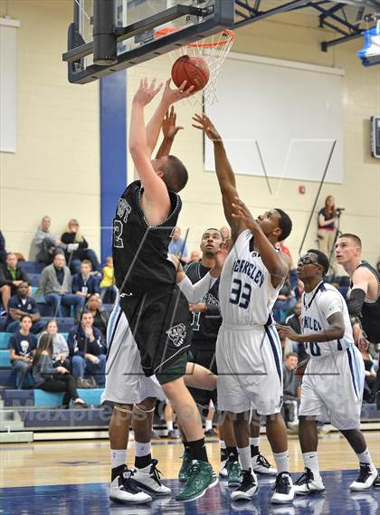 Thumbnail 2 in Pine Crest @ Berkeley Prep (Berkely Basketball Invitational) photogallery.