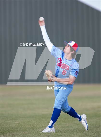 Thumbnail 3 in Lake Travis vs. Westlake photogallery.