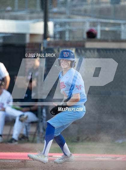 Thumbnail 2 in Lake Travis vs. Westlake photogallery.