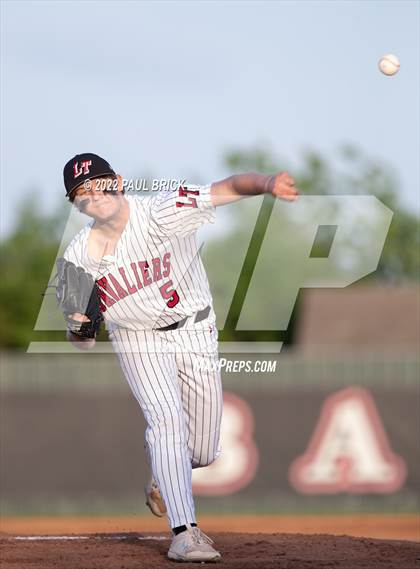 Thumbnail 2 in Lake Travis vs. Westlake photogallery.