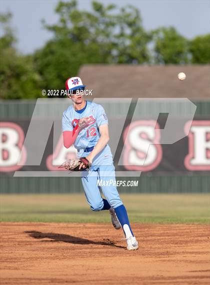 Thumbnail 1 in Lake Travis vs. Westlake photogallery.