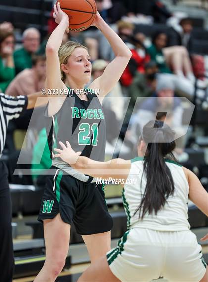 Thumbnail 2 in Westfield vs Zionsville (IHSAA  4A Sectional Round 1) photogallery.