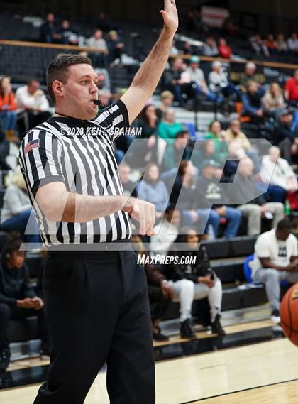 Thumbnail 2 in Westfield vs Zionsville (IHSAA  4A Sectional Round 1) photogallery.