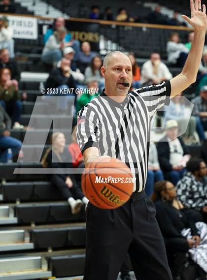 Thumbnail 3 in Westfield vs Zionsville (IHSAA  4A Sectional Round 1) photogallery.