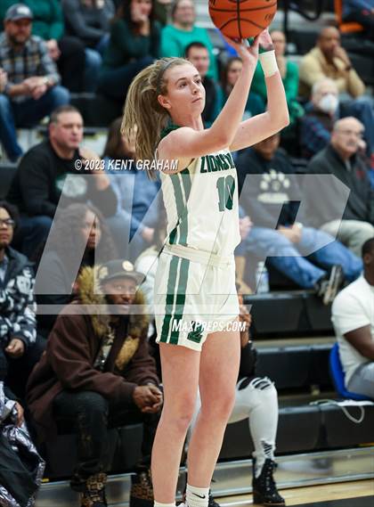 Thumbnail 1 in Westfield vs Zionsville (IHSAA  4A Sectional Round 1) photogallery.
