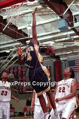 Thumbnail 3 in Muir vs Rancho Verde (Ayala Christmas Tourney) photogallery.