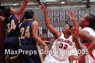 Thumbnail 1 in Muir vs Rancho Verde (Ayala Christmas Tourney) photogallery.