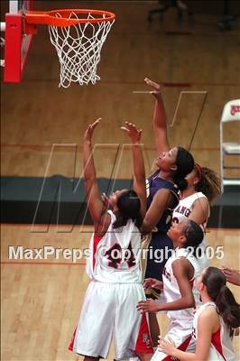 Thumbnail 2 in Muir vs Rancho Verde (Ayala Christmas Tourney) photogallery.