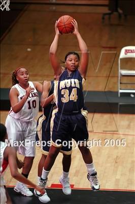 Thumbnail 3 in Muir vs Rancho Verde (Ayala Christmas Tourney) photogallery.
