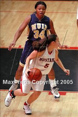 Thumbnail 3 in Muir vs Rancho Verde (Ayala Christmas Tourney) photogallery.