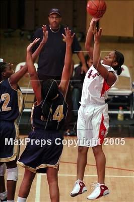 Thumbnail 2 in Muir vs Rancho Verde (Ayala Christmas Tourney) photogallery.