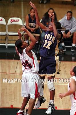 Thumbnail 1 in Muir vs Rancho Verde (Ayala Christmas Tourney) photogallery.