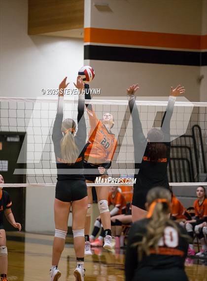 Thumbnail 1 in Molalla @ Gladstone photogallery.