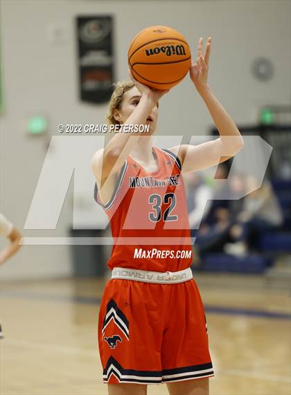 Thumbnail 3 in Mountain Crest @ Ridgeline photogallery.