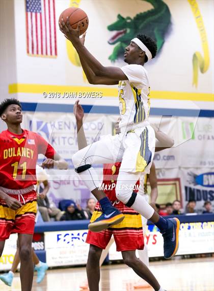 Thumbnail 1 in Dulaney @ Perry Hall photogallery.