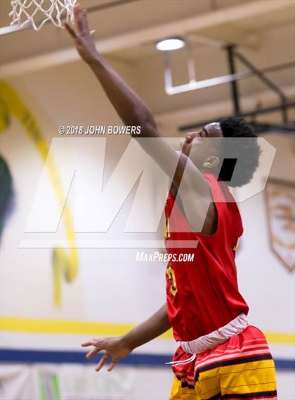 Thumbnail 3 in Dulaney @ Perry Hall photogallery.