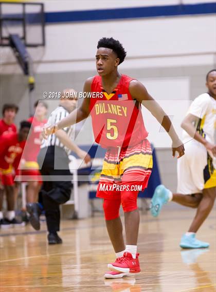 Thumbnail 3 in Dulaney @ Perry Hall photogallery.