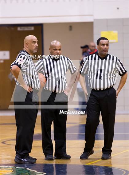 Thumbnail 2 in Dulaney @ Perry Hall photogallery.