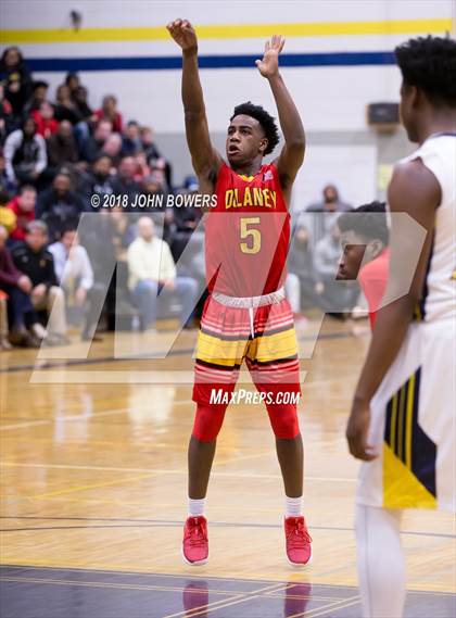 Thumbnail 1 in Dulaney @ Perry Hall photogallery.