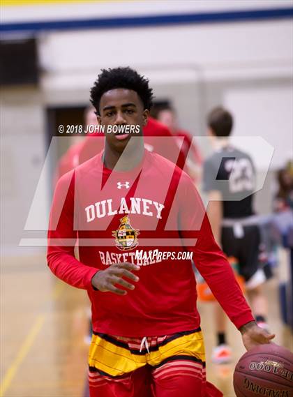 Thumbnail 2 in Dulaney @ Perry Hall photogallery.