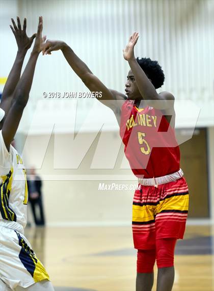 Thumbnail 3 in Dulaney @ Perry Hall photogallery.
