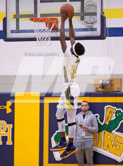 Thumbnail 1 in Dulaney @ Perry Hall photogallery.