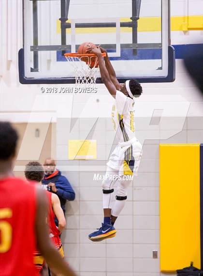 Thumbnail 3 in Dulaney @ Perry Hall photogallery.