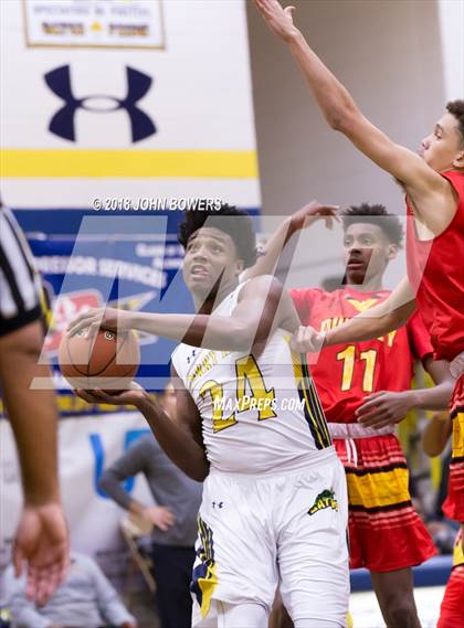 Thumbnail 1 in Dulaney @ Perry Hall photogallery.