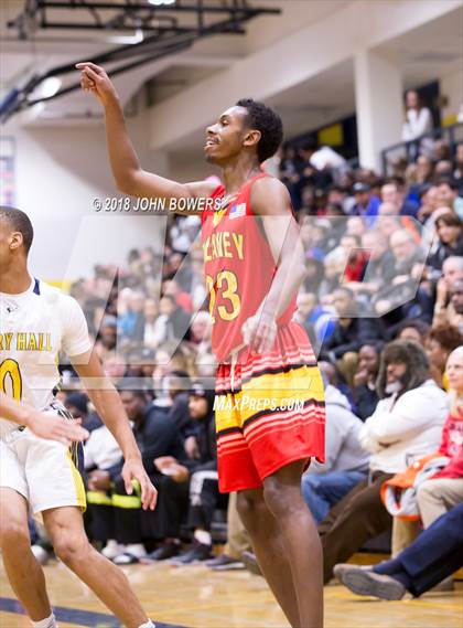 Thumbnail 3 in Dulaney @ Perry Hall photogallery.
