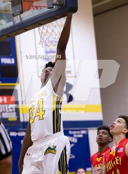 Thumbnail 2 in Dulaney @ Perry Hall photogallery.
