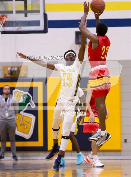 Thumbnail 2 in Dulaney @ Perry Hall photogallery.