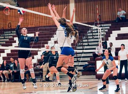 Thumbnail 1 in Carlmont vs. Los Altos (CIF CCS D1 Semifinal) photogallery.
