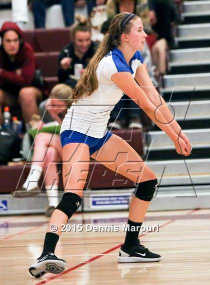 Thumbnail 1 in Carlmont vs. Los Altos (CIF CCS D1 Semifinal) photogallery.
